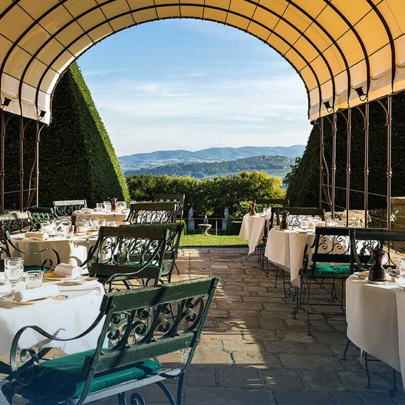 Héli Restaurant - Château de Bagnols