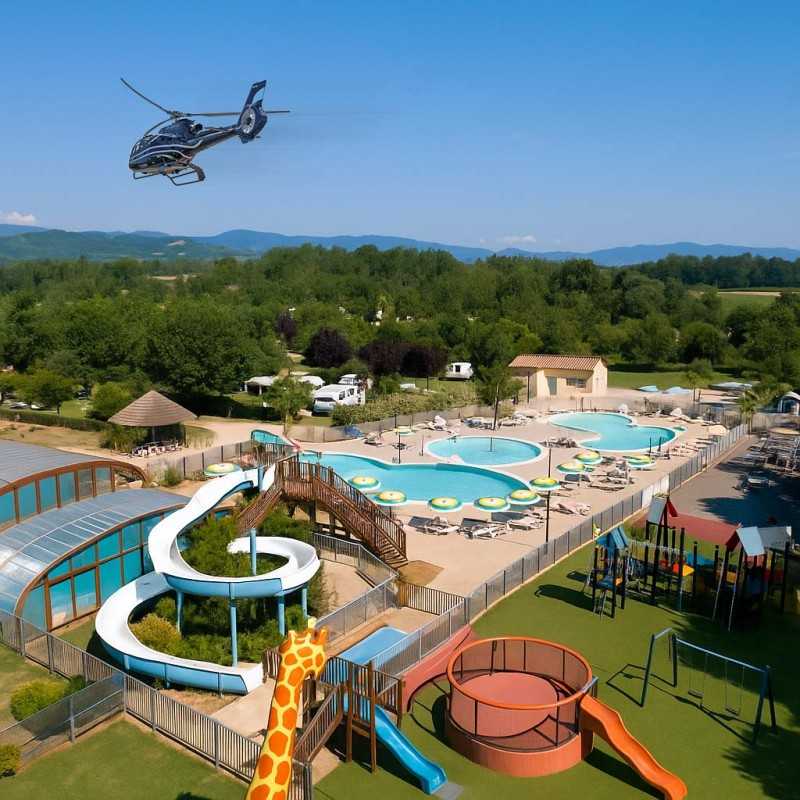 Prenez votre envol au départ du Camping Le Soleil Fruité à Châteauneuf-sur-Isère, pour un moment inoubliable en hélicoptère.