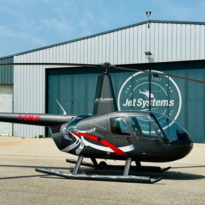 First Helicopter Flight in Valence, France | JetBooking